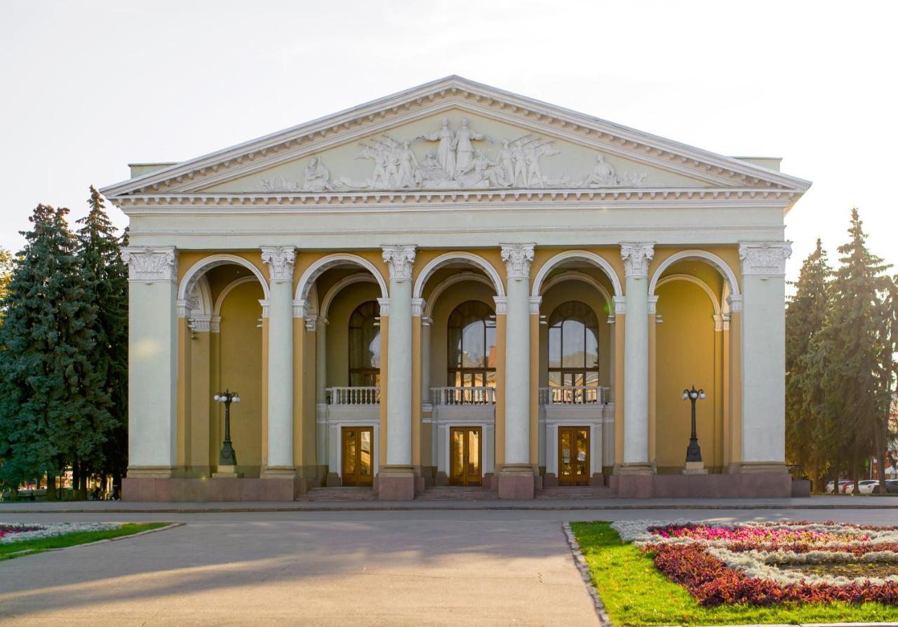 Remarkable Appartments In Town Center Poltava Exterior photo